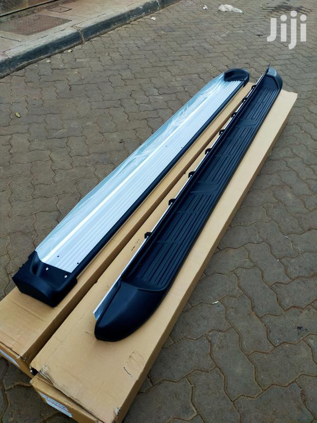 Side Step Hilux Revo,Vigo, Invincible Nerfbars