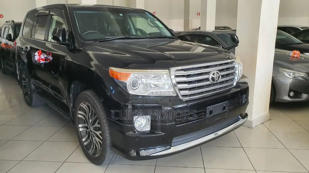 Toyota Land Cruiser 2012 Black