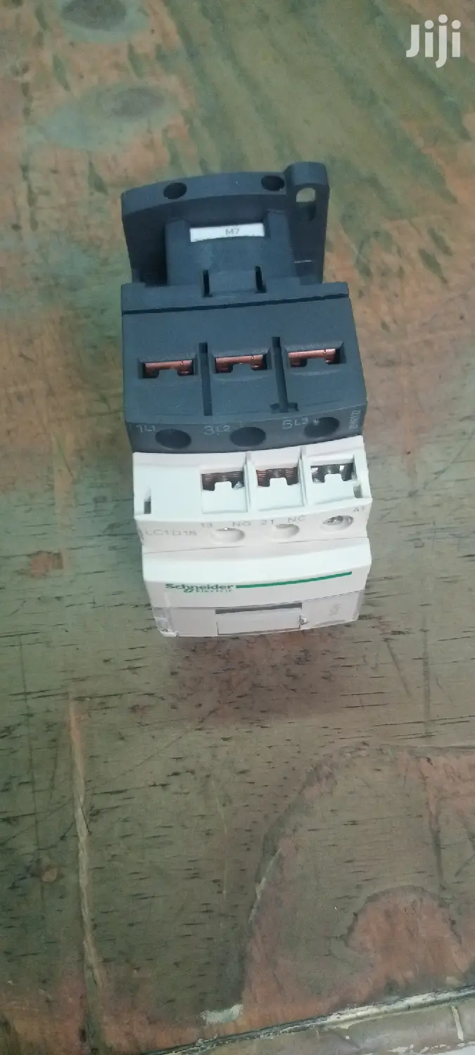 Contactor Schneider