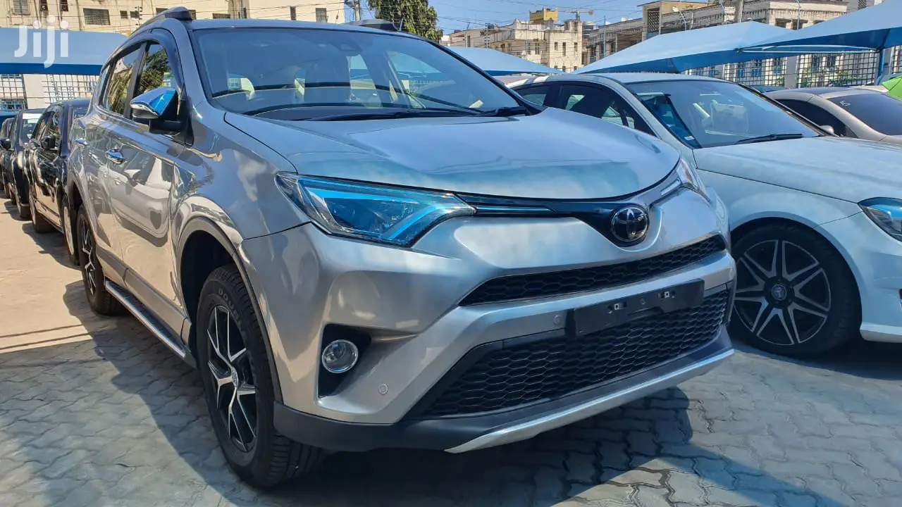 Toyota RAV4 2019 Silver