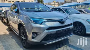 Toyota RAV4 2019 Silver