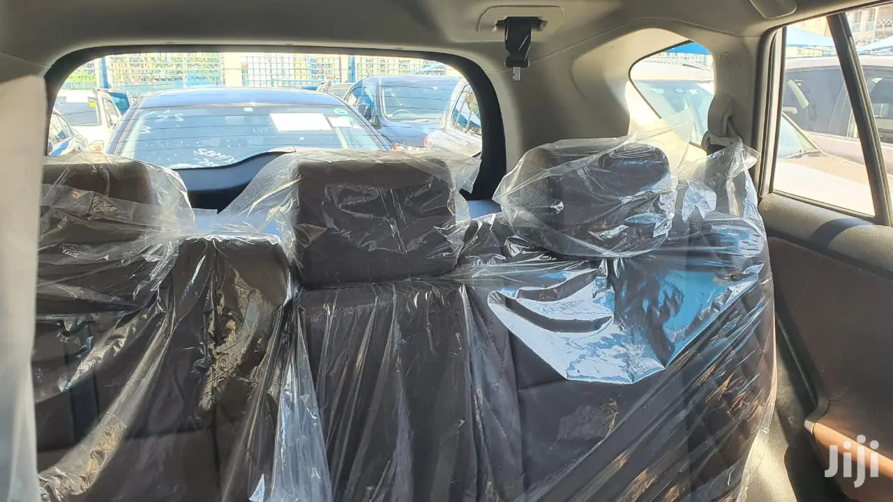 Toyota RAV4 2019 Silver