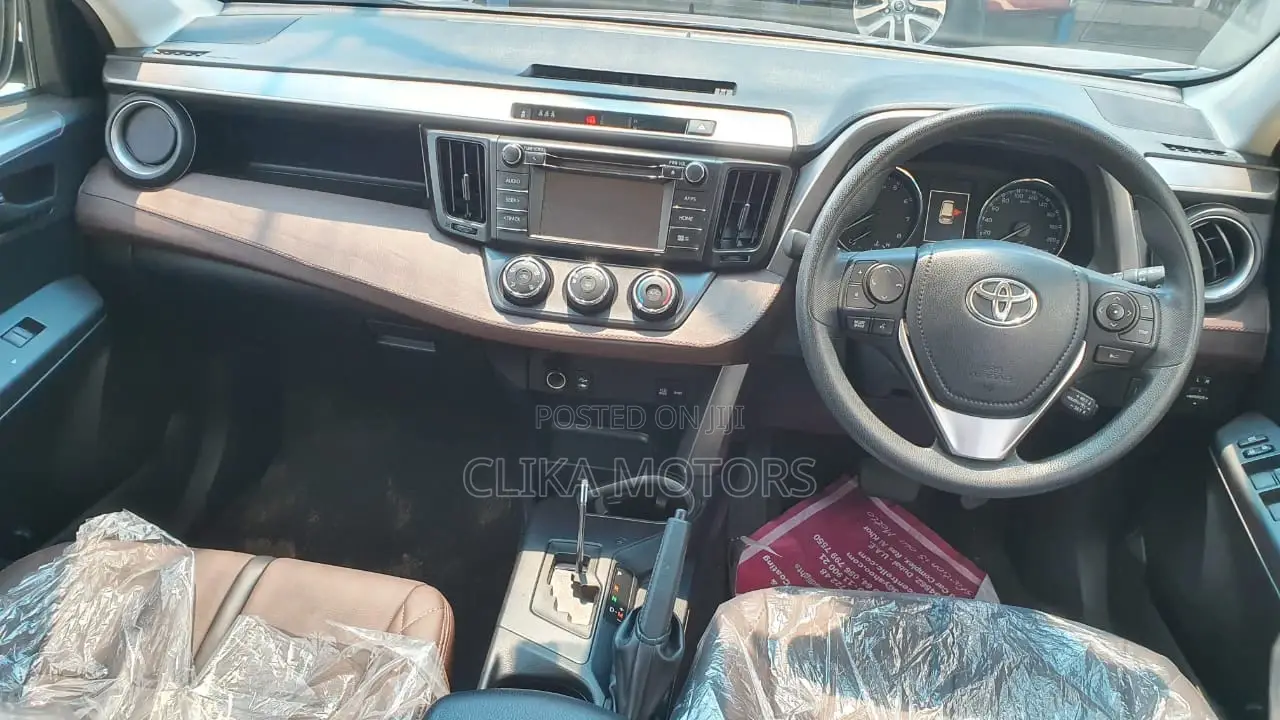Toyota RAV4 2019 Silver