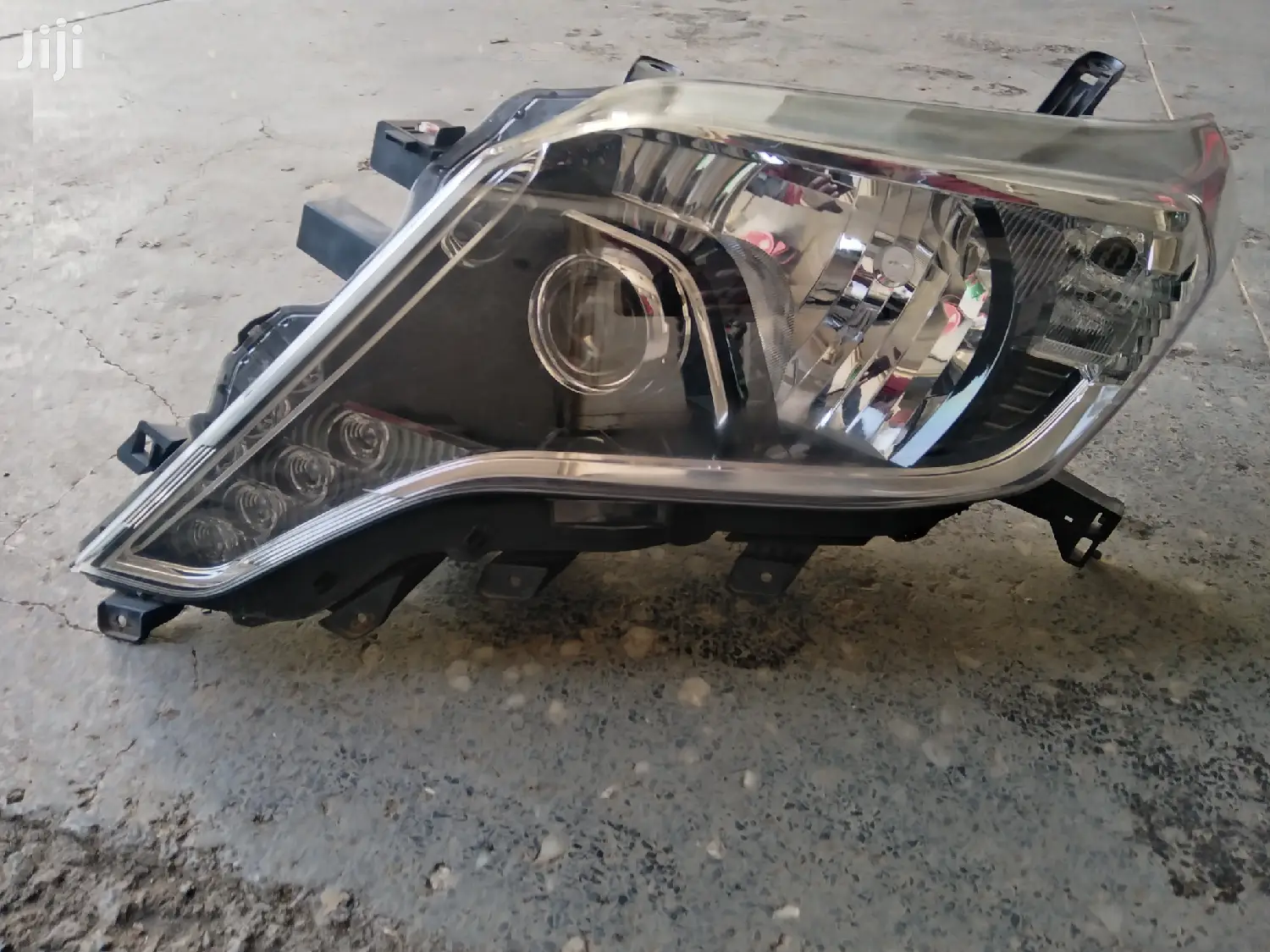 Prado 150 Xenon Headlights