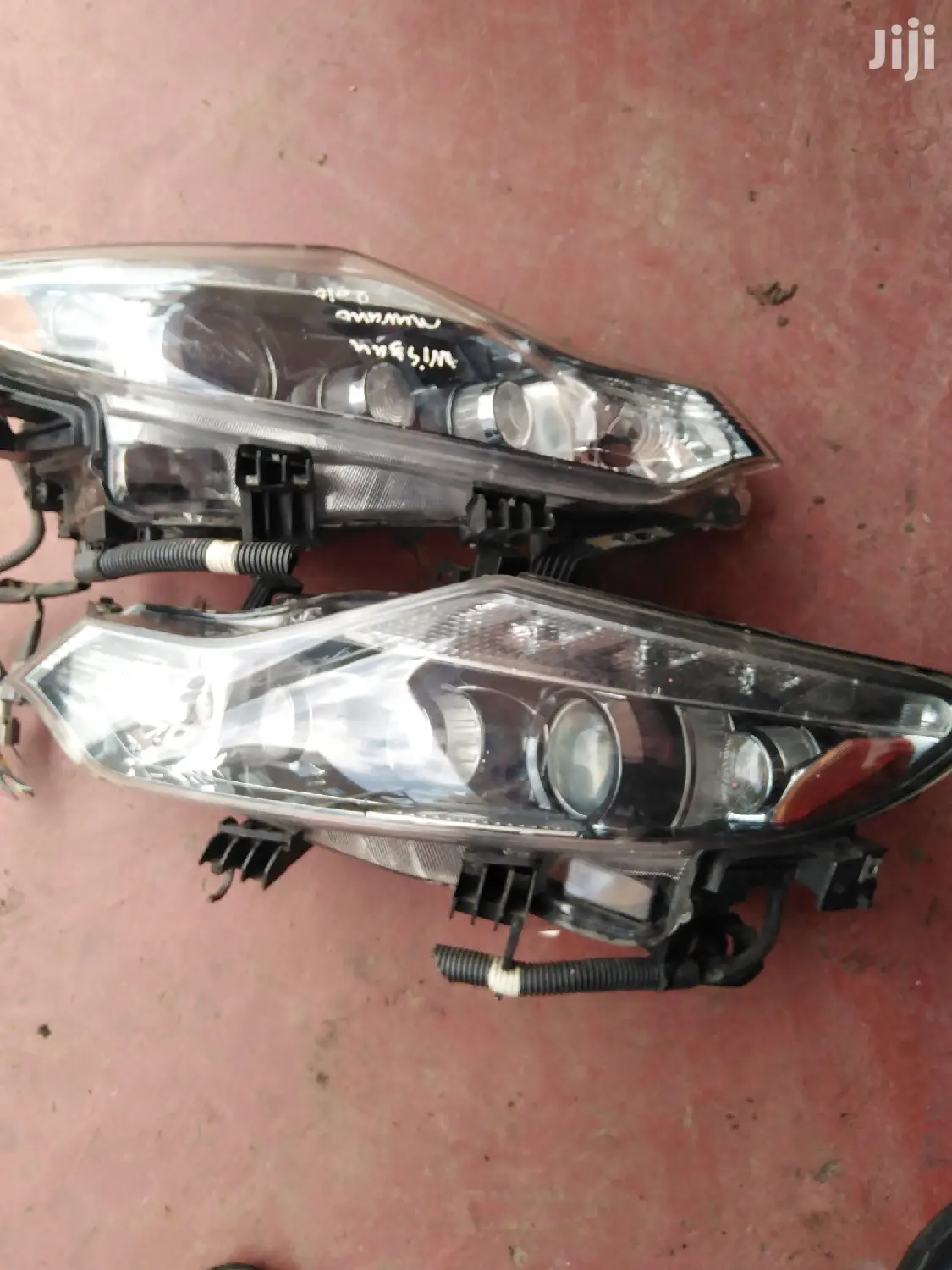 Nissan Murano New Shape Headlights Xenon