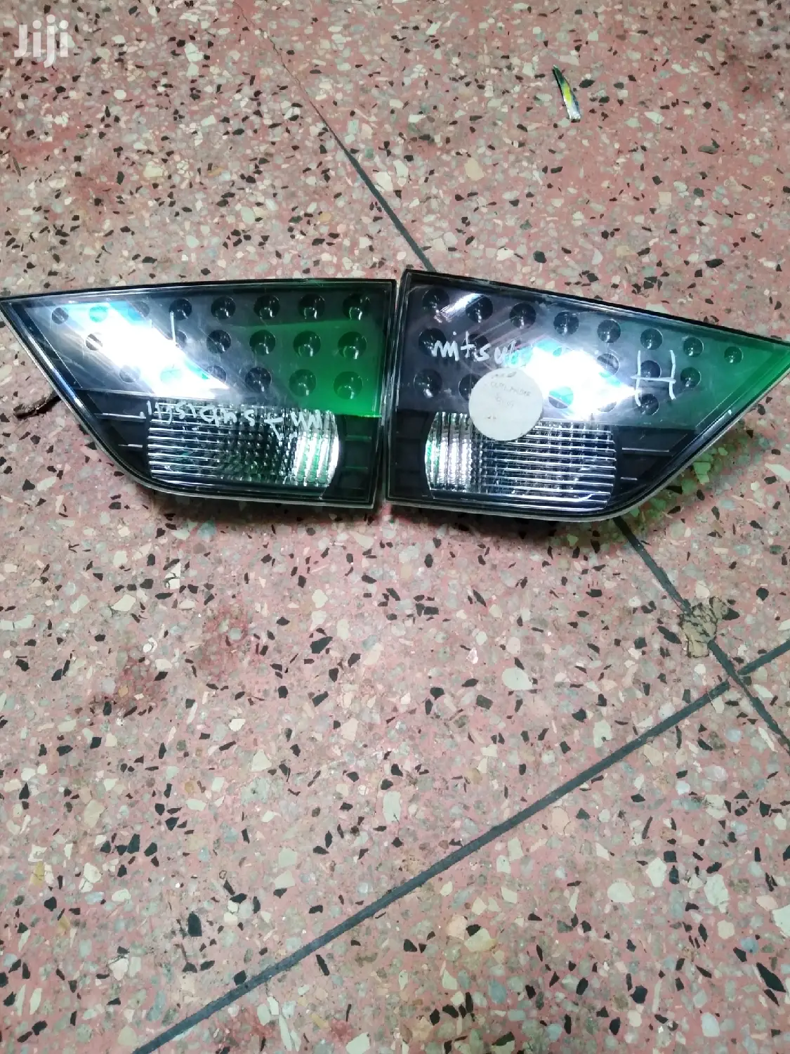 Mitsubishi Outlander Boot Light