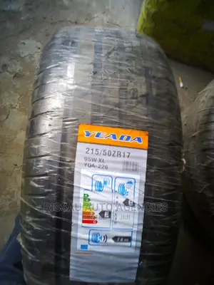215/50 R 17 Yeada Tyres