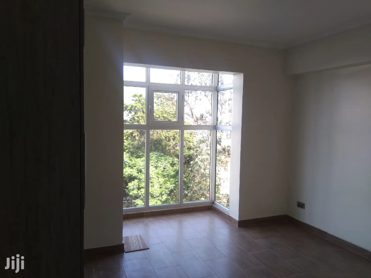 4bedroomed , 2dsqs Off Thigiri Rd