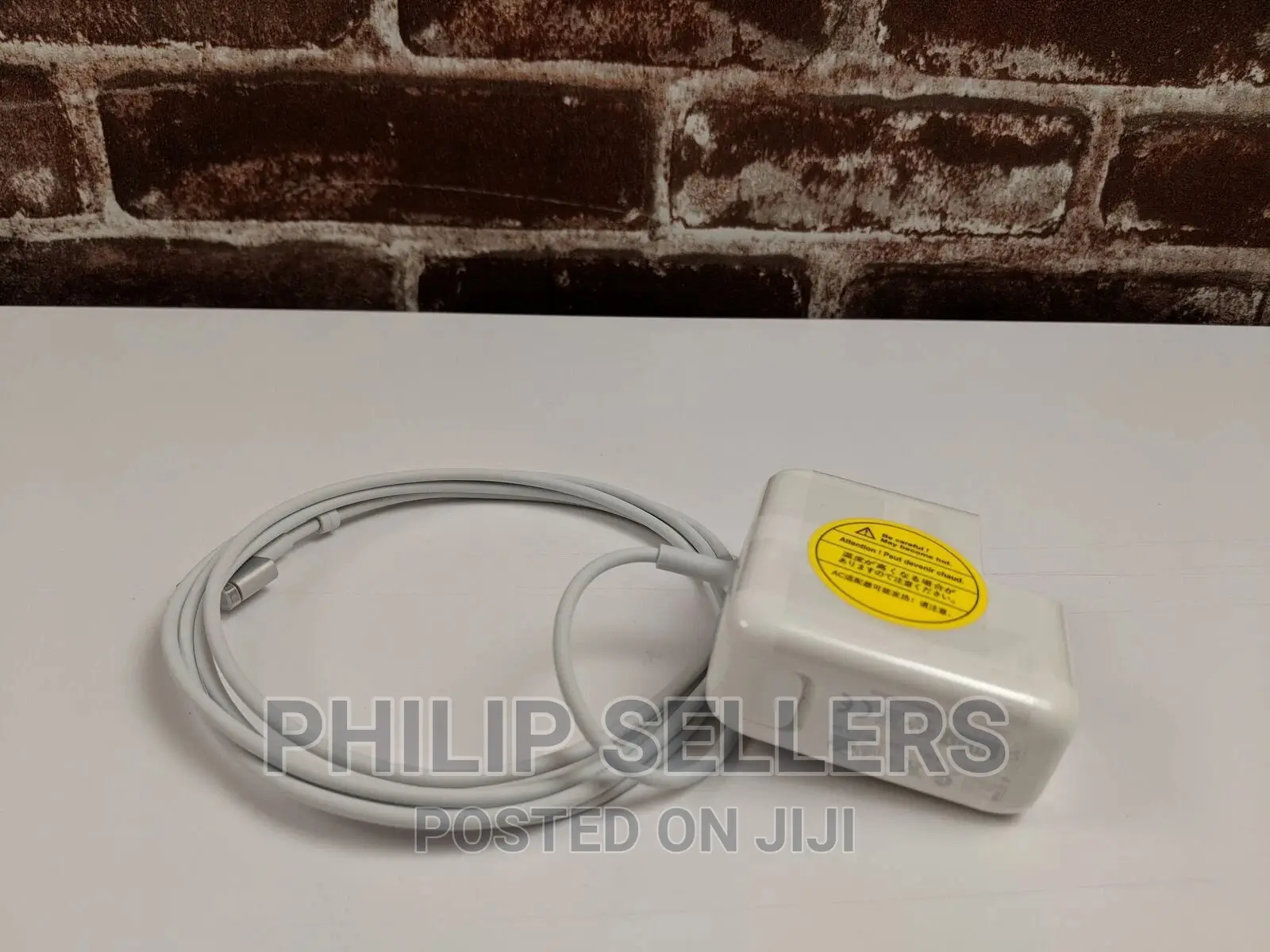 Macbook Air Magsafe 2 45W Power Charger Apple 45 Watt A1436