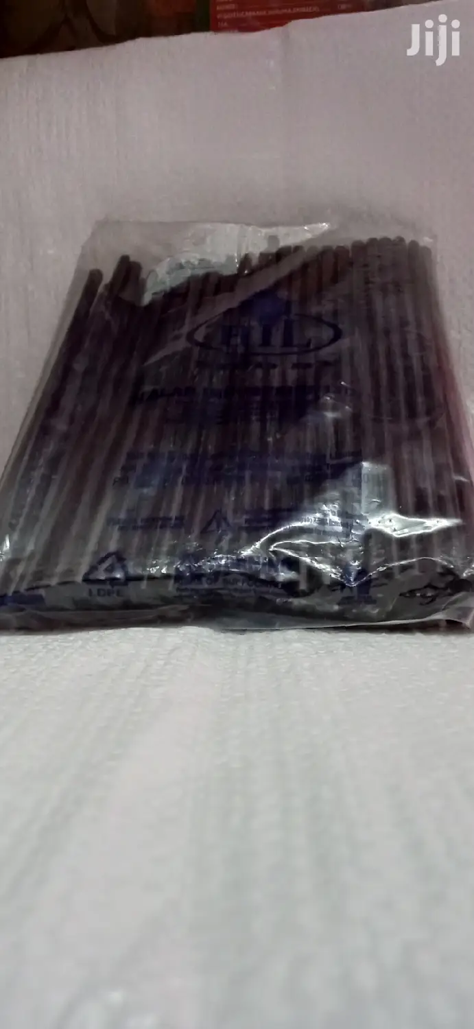 Black Straws