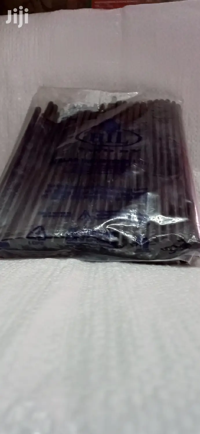 Black Straws