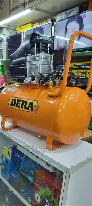 Dera 24 L Air Compressor Machine