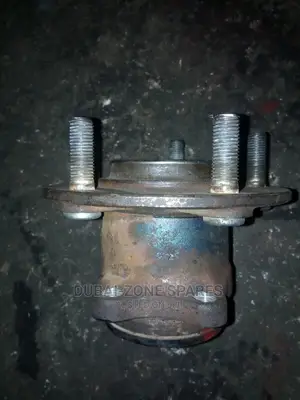 Mistubishi RVR Front And Rear Hub 4WD Availble.