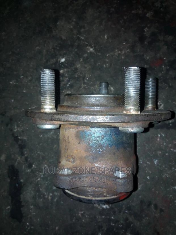 Mistubishi RVR Front And Rear Hub 4WD Availble.