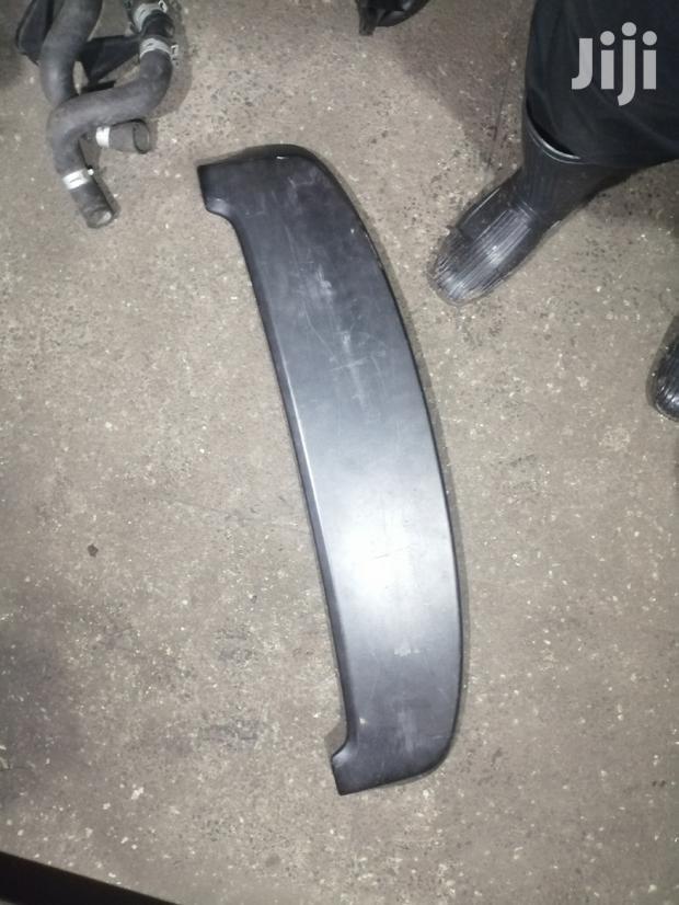 Toyota Fielder Spoiler.