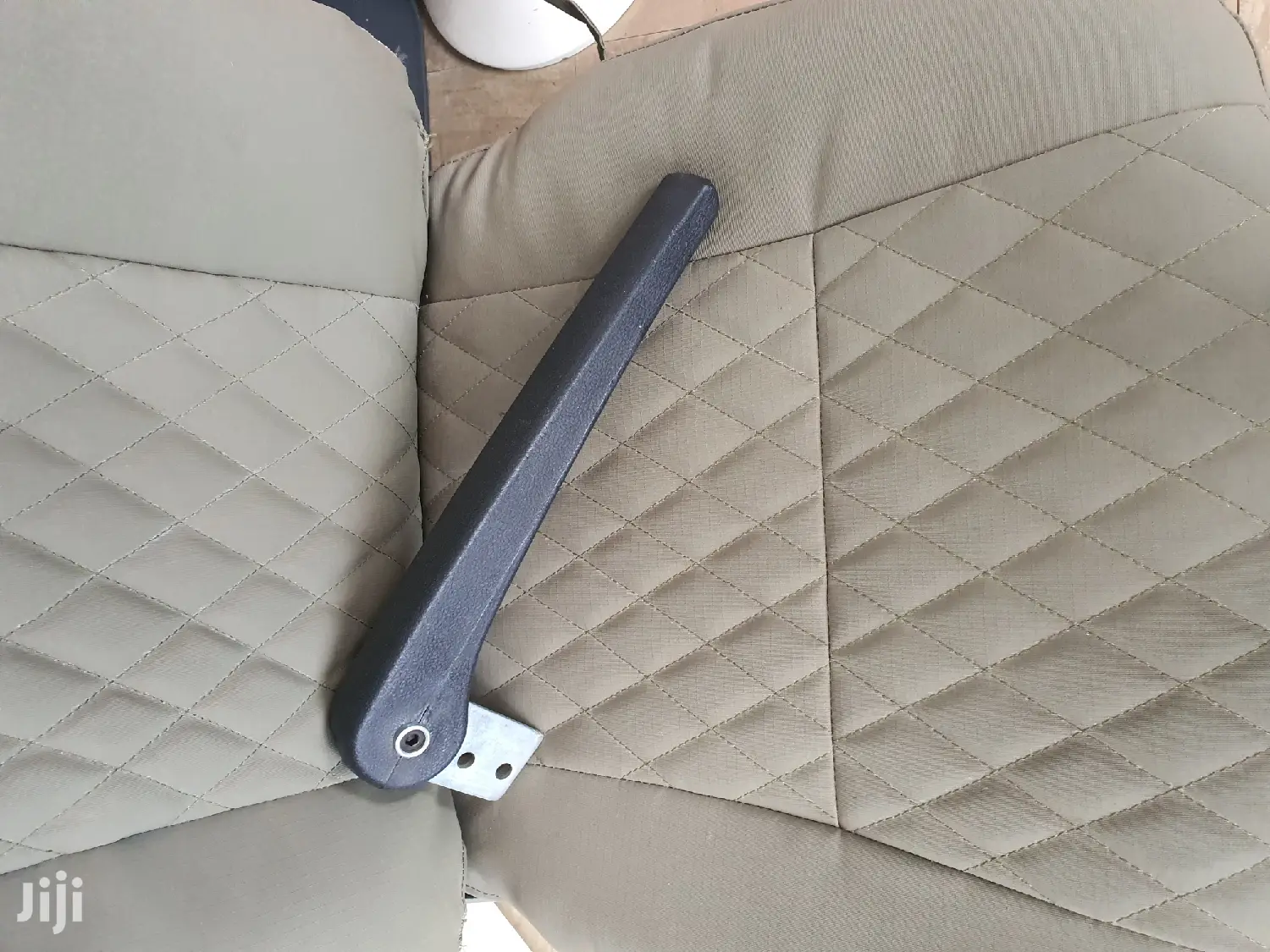 Armrests for Quick Sale in Nairobi