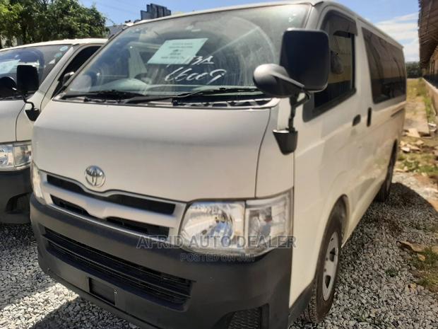 Toyota Hiace 7L Manual Petro