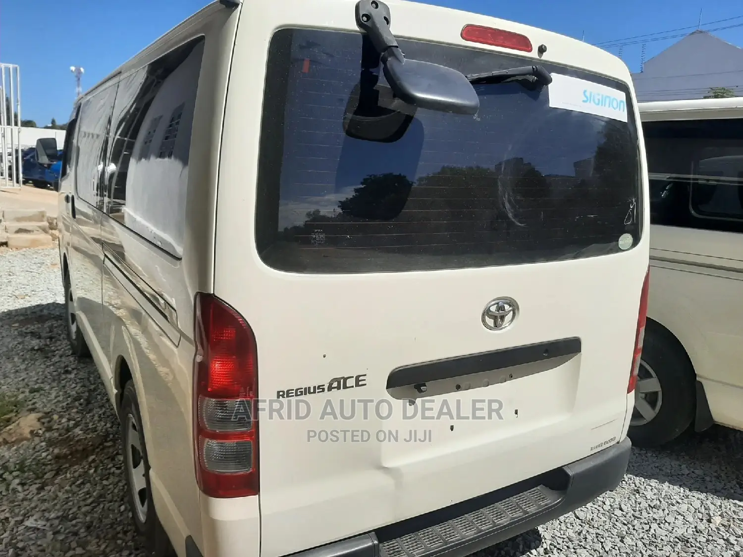 Toyota Hiace 7L Manual Petro