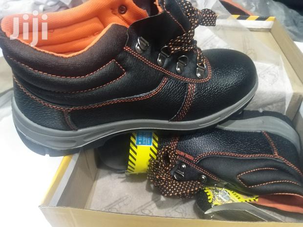 Steel Toe Safety Boots - thumbnail 3