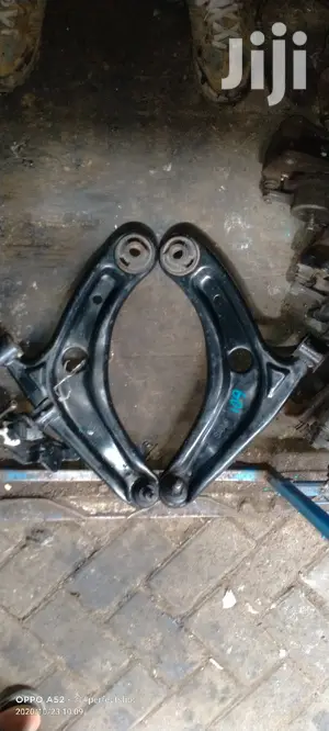 Control Arm Honda Fit