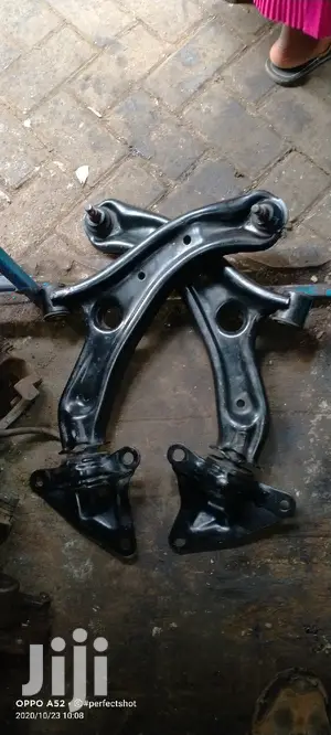 Control Arm Honda Fit