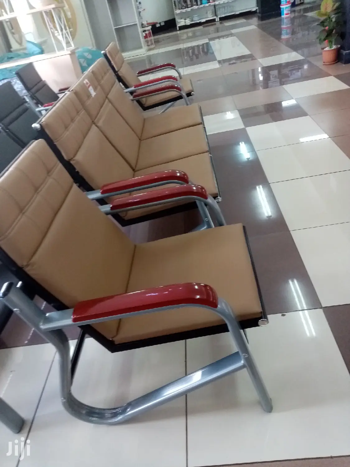Lounge Waiting Chair