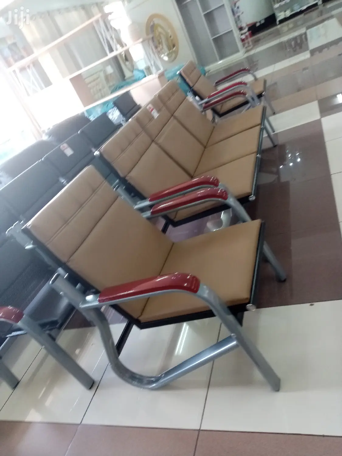 Lounge Waiting Chair