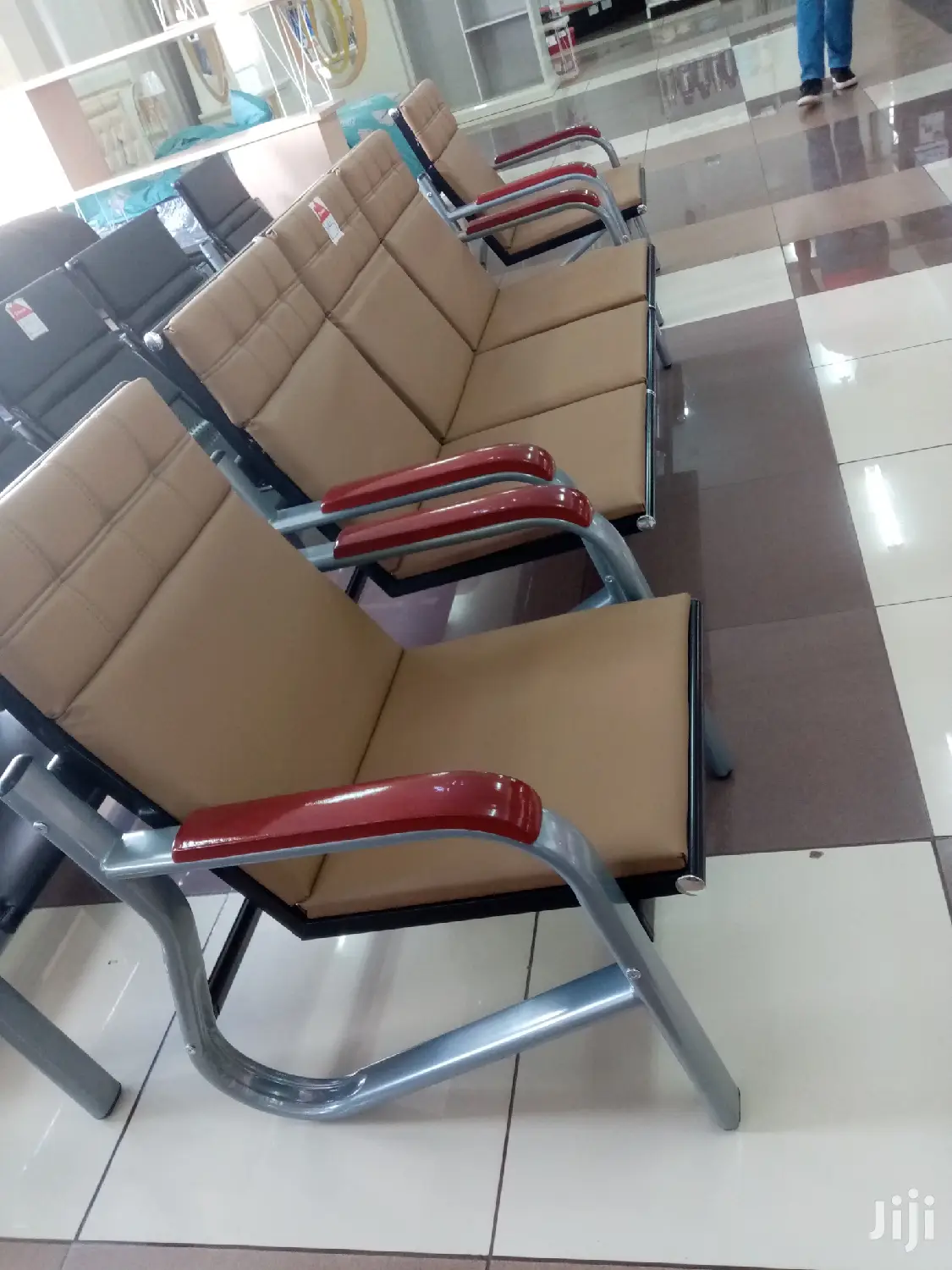 Lounge Waiting Chair