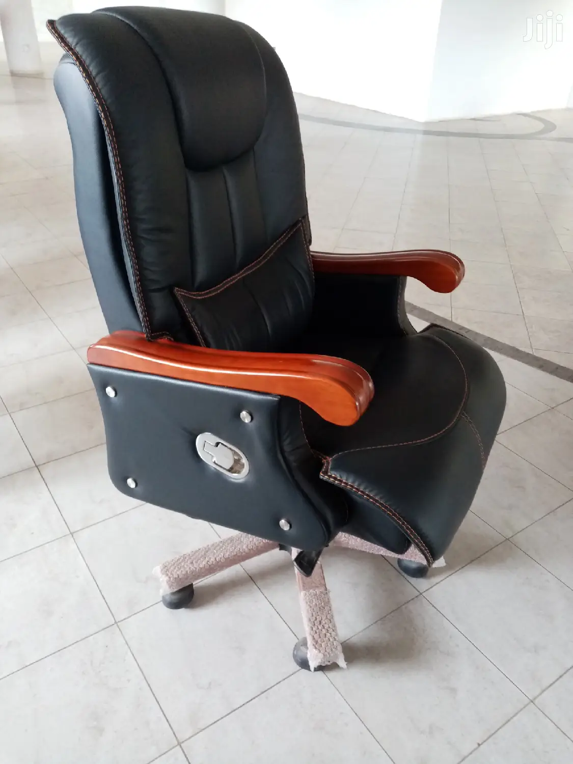 Executive Seat