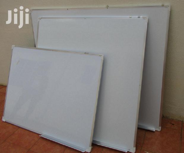 Whiteboard 4 by 3 - main view