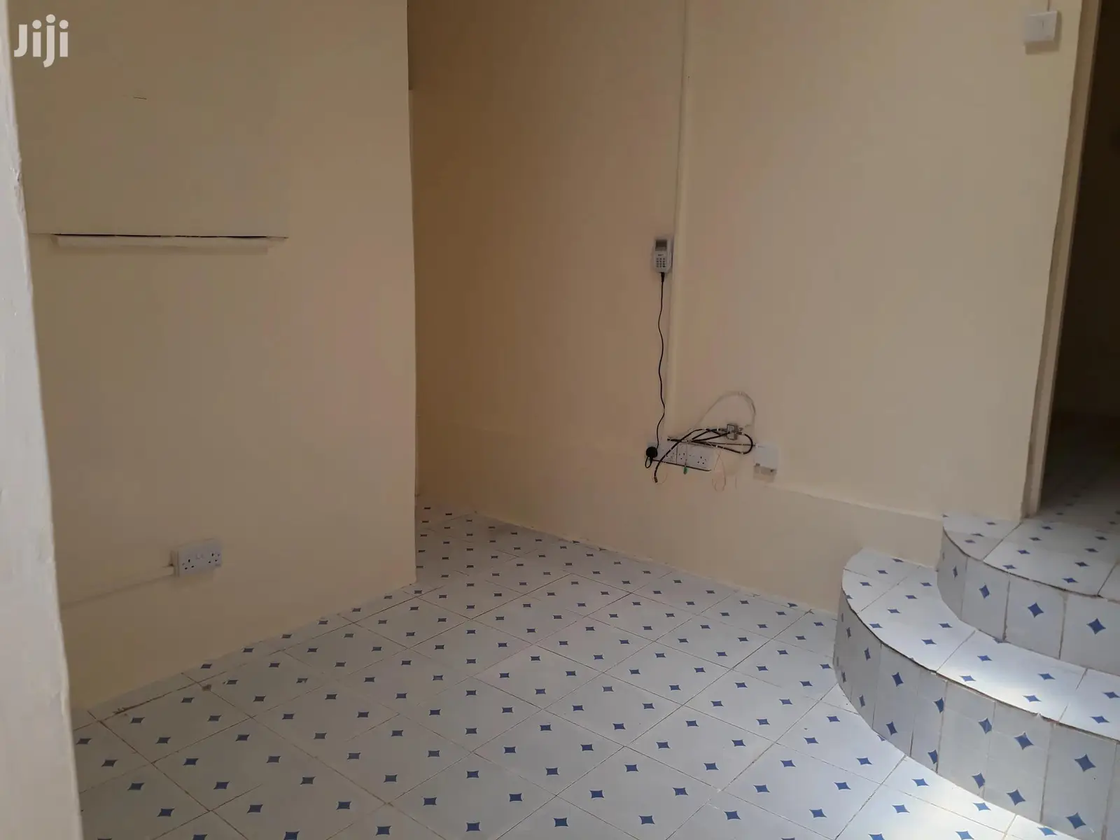 Hurlingham One Bedroom Guest Wing For Rent