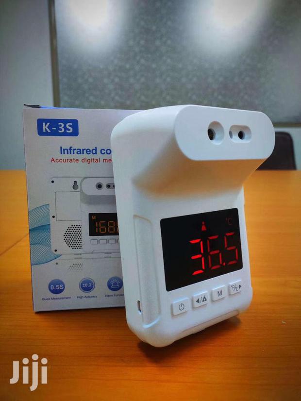 Wall Thermometer