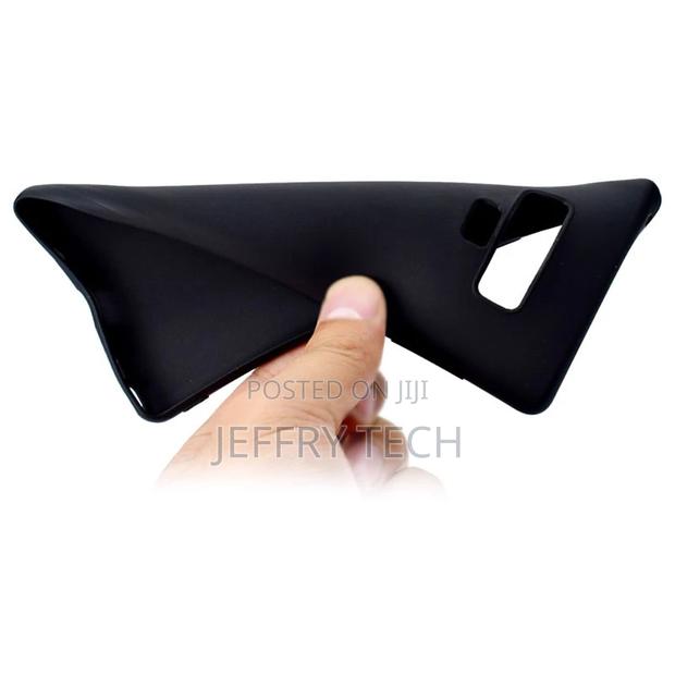 Samsung GALAXY Note9 Silicone Case - Flexible and Matte - thumbnail 4