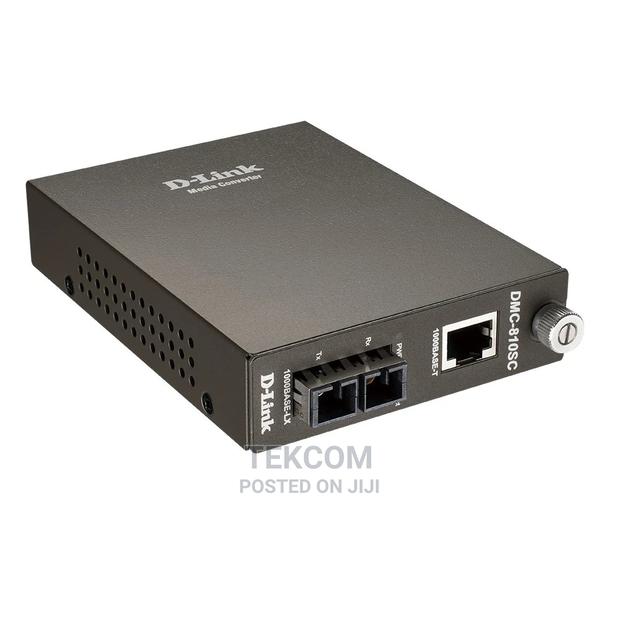 D-link DMC-810SC 1000base SC SM Gigabit Media Converter
