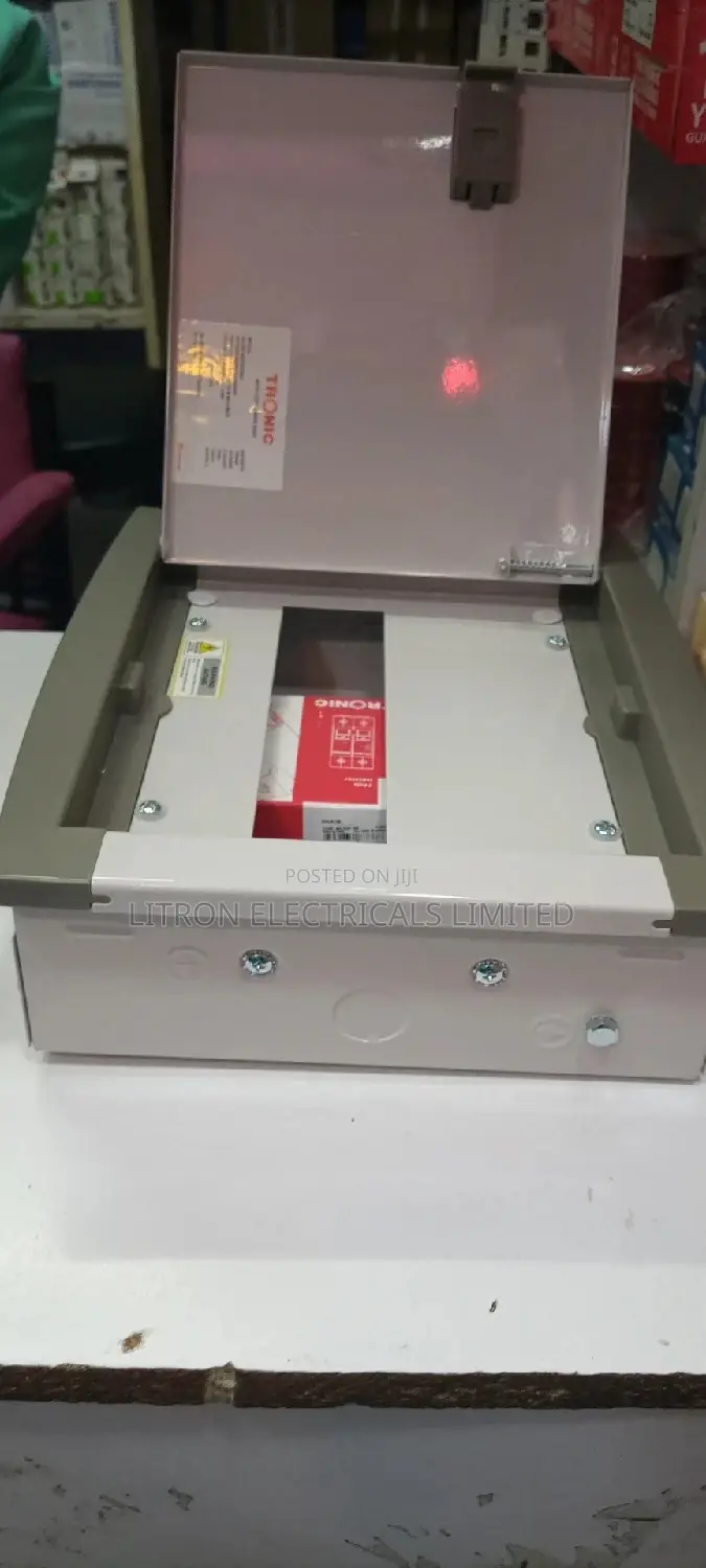 8 Way Consumer Unit
