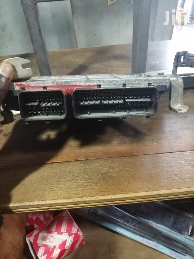 Toyota ECU Computer 20B41. - thumbnail 2