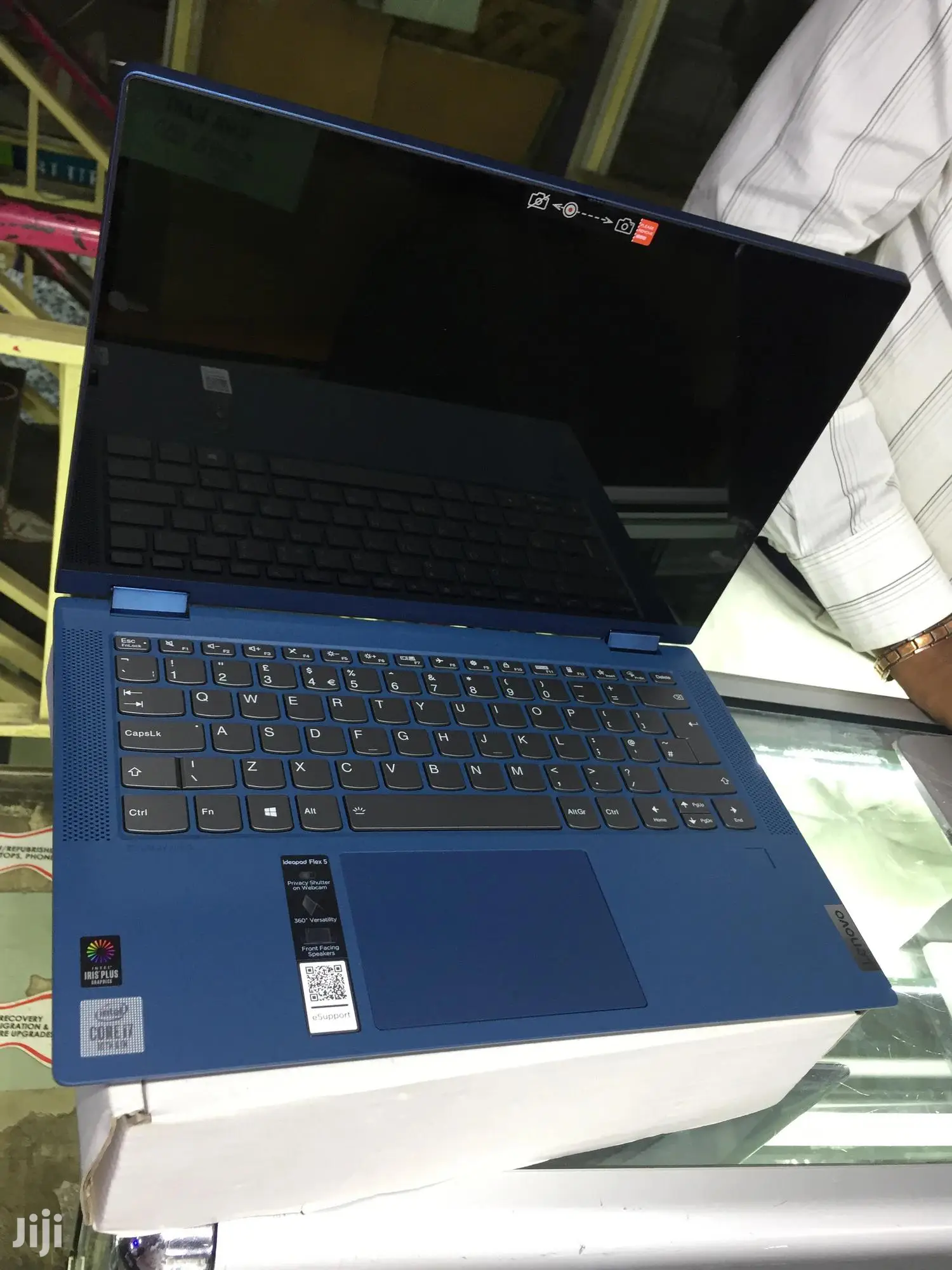 New Laptop Lenovo Flex 5 8GB Intel Core I7 SSD 256GB
