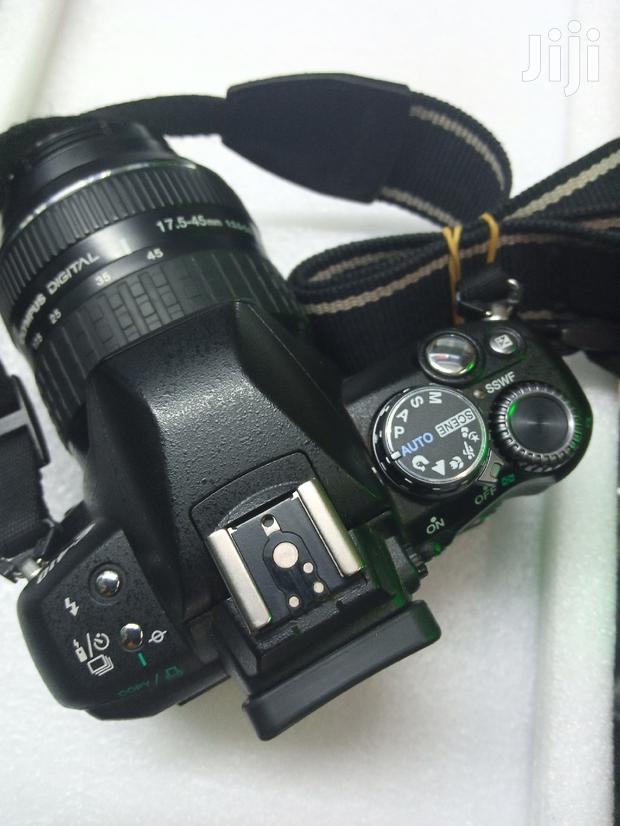 Olympus E-410 Professional Camera With Removable Lens - main view