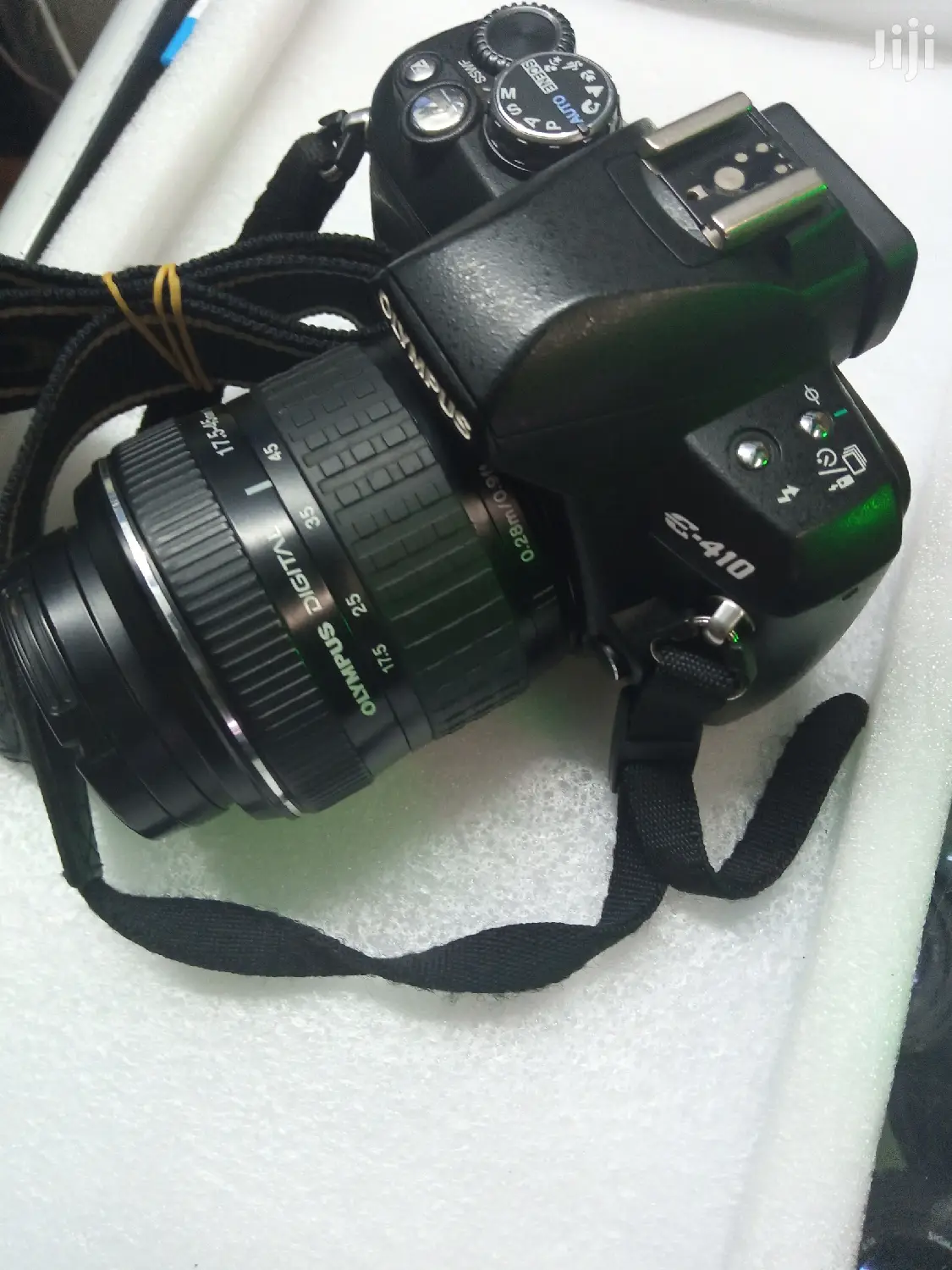 Olympus E-410 Professional Camera With Removable Lens