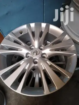 Original Rims Size 19' Set Inch for Toyota Harrier.