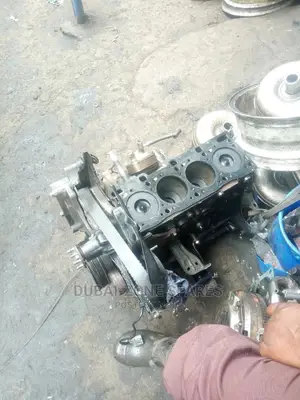 Nissan Vanette, R2, F8 Half Engines Available.
