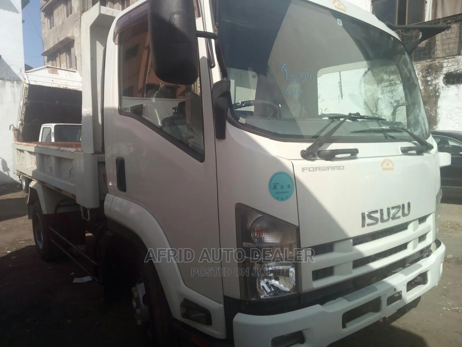 Isuzu FRR 2017 1500CC White