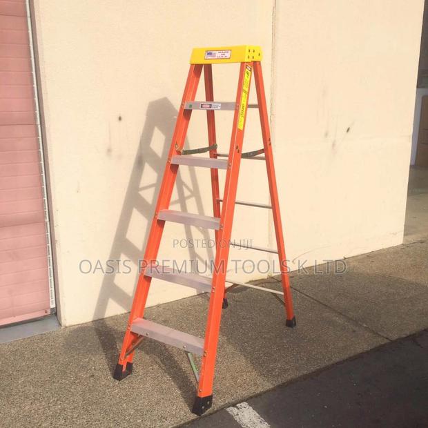 Fiberglass Doble Sided 3.08 Mtr Ladder