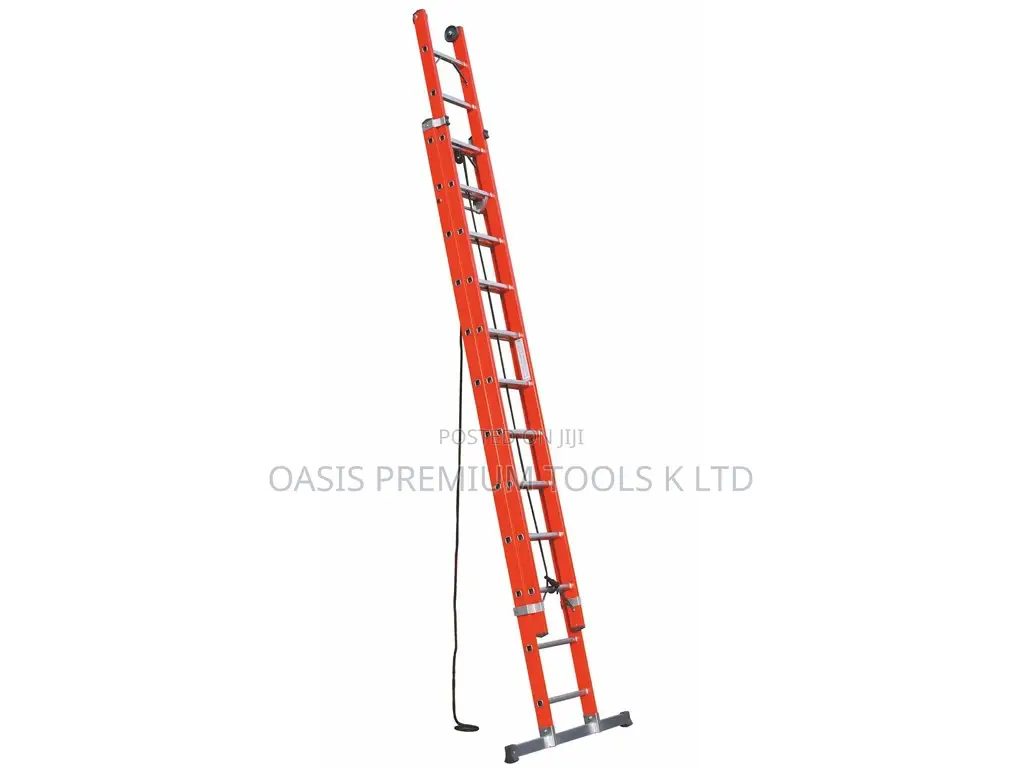 Fiberglass 32 Feet Extension Ladder