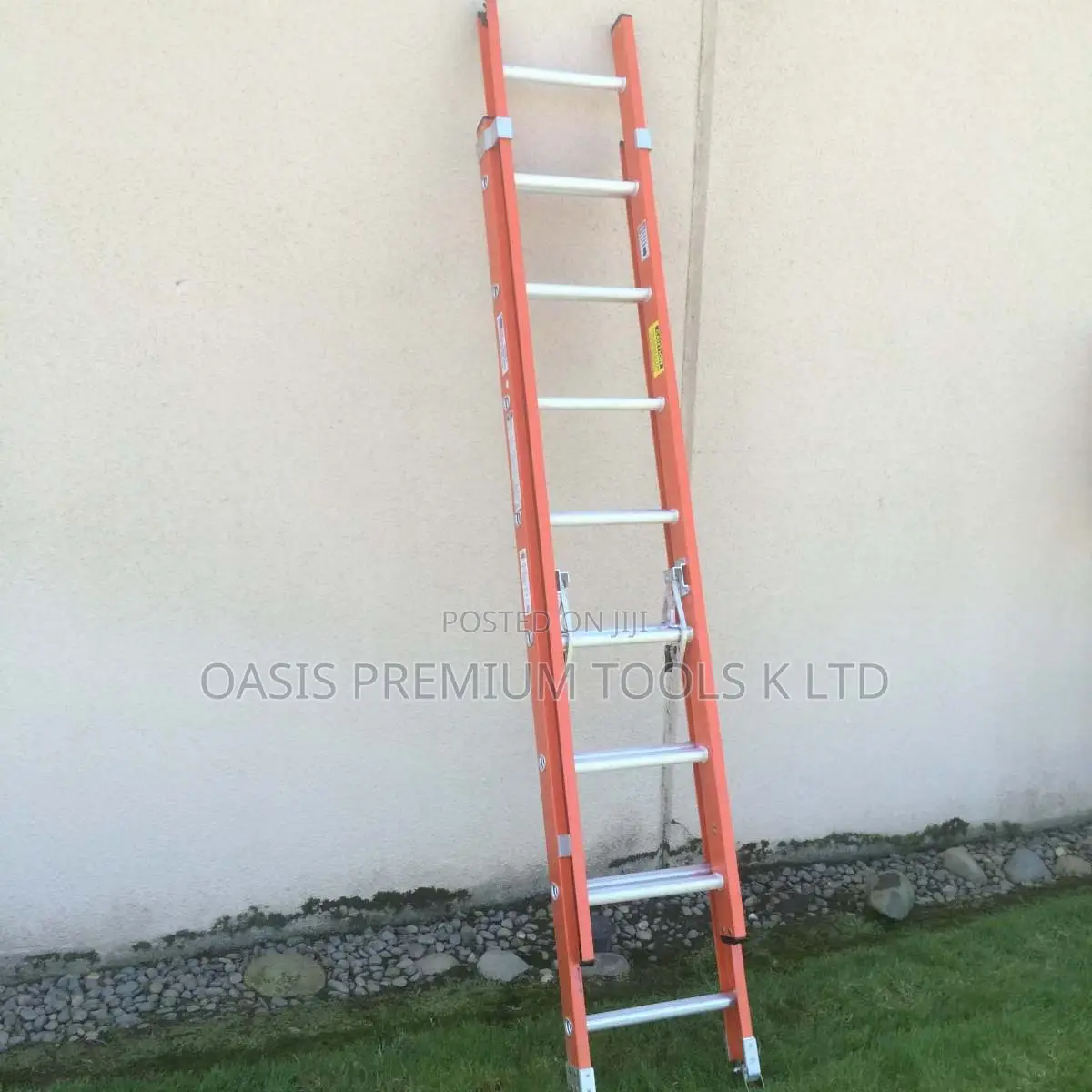 Fiberglass 32 Feet Extension Ladder
