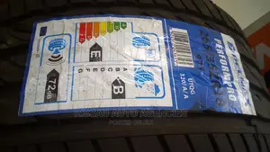 265/35 R 18 Delmax Tyres