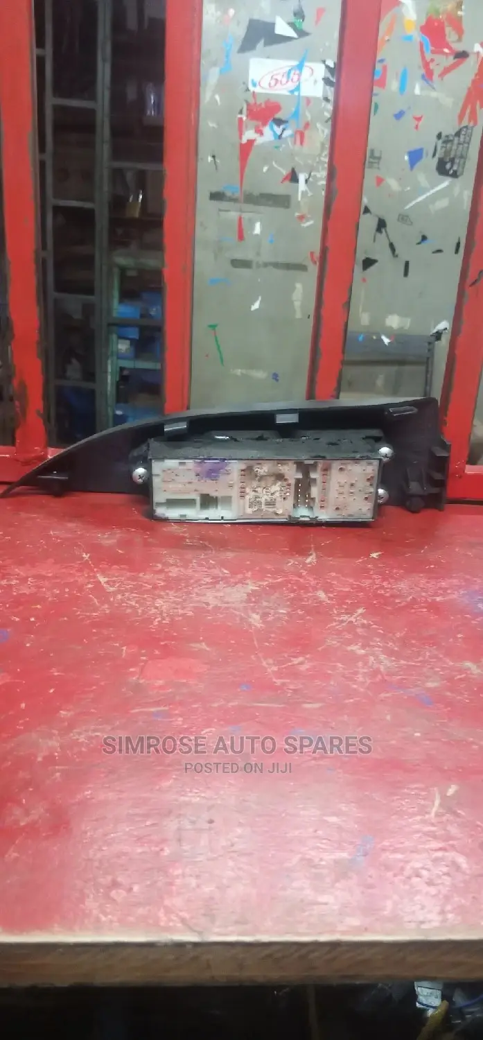 Main Door Control Switch For Subaru Forester, Outback.