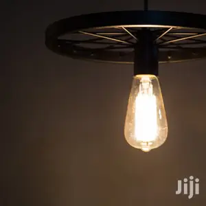 Wheel Shaped Pendant Light