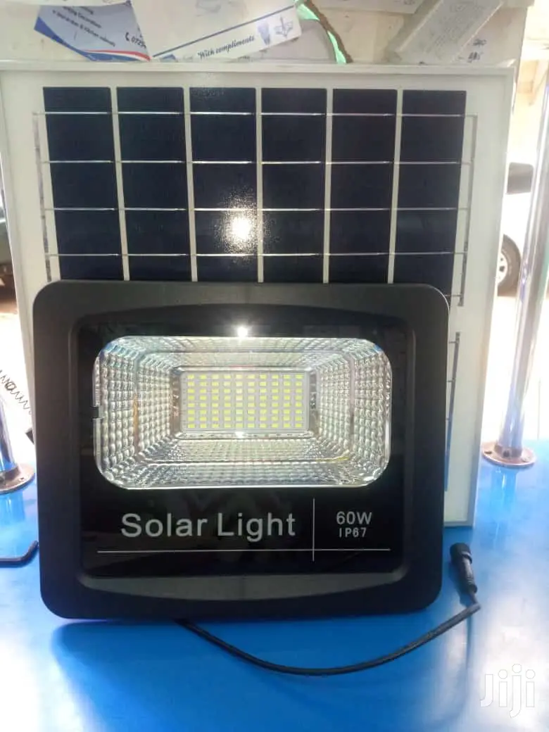 60 Wart Solar Flood Light