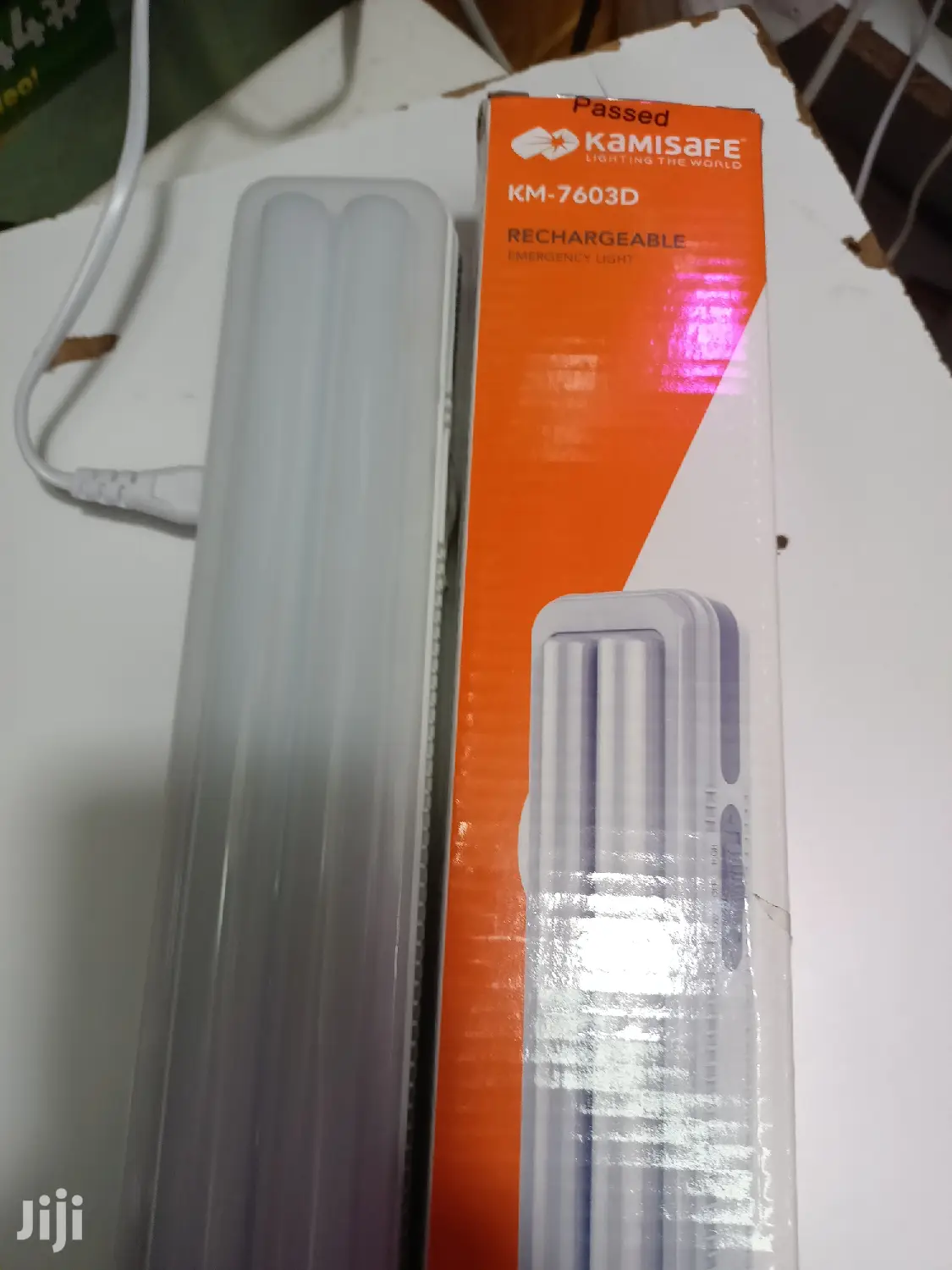 LIGHT BULB ( Recharge) Km560( 3D) Phones Charging Port, Stro